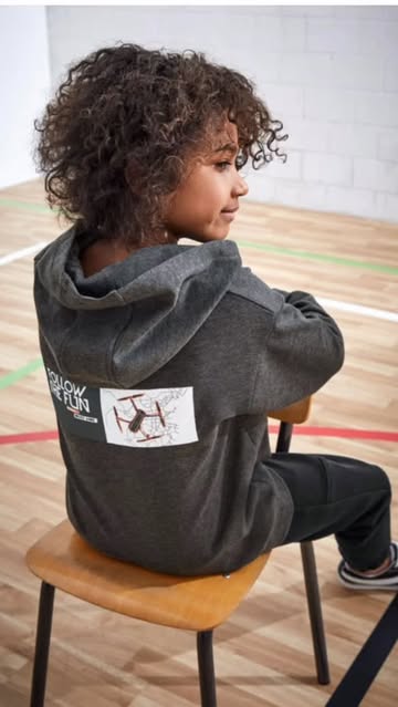 هودی بچه گانه برند pepperts آلمان سایز ۱۲/۱۴ سال